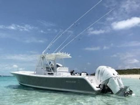 2003 REGULATOR 32 CENTER CONSOLE main photo