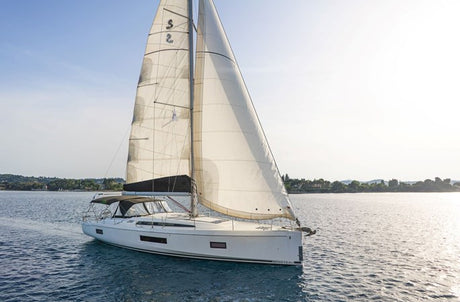 OCEANIS 51.1 main photo